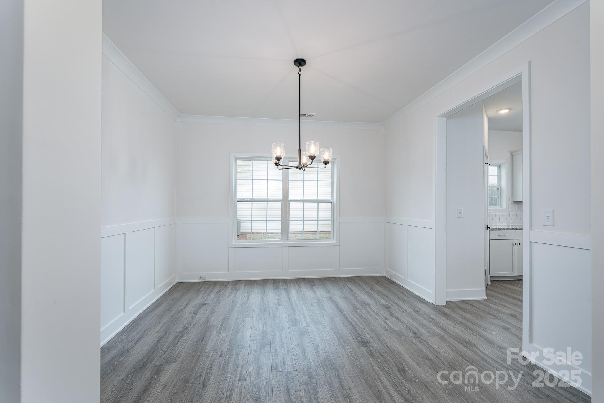 1170 Kildare Drive 77