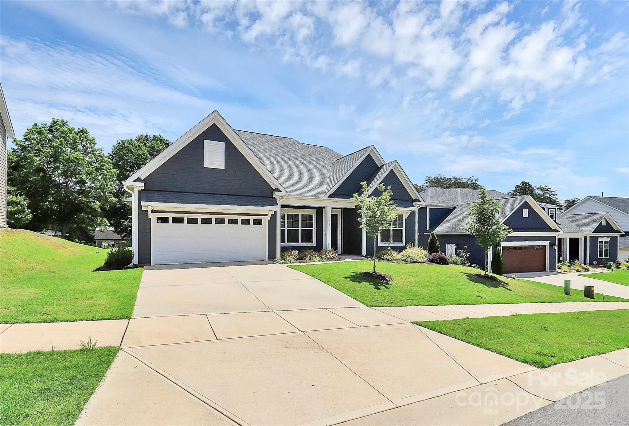 163 Crenshaw Place NW