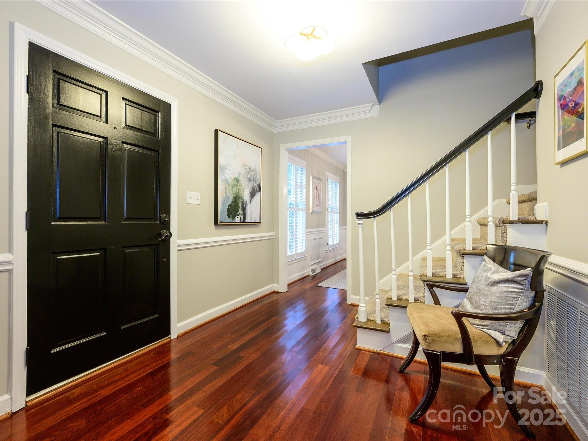 4913 Crooked Oak Lane