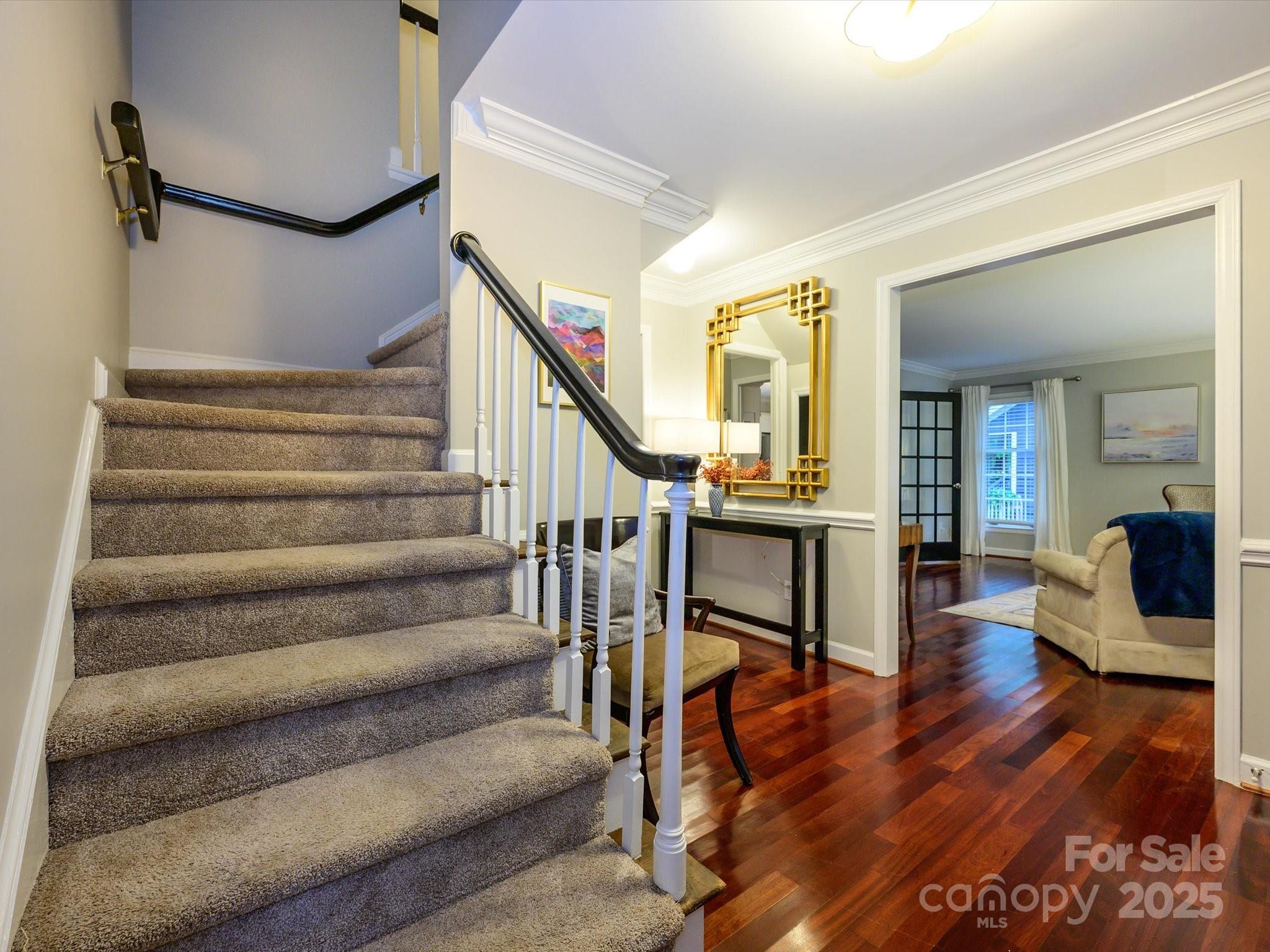 4913 Crooked Oak Lane