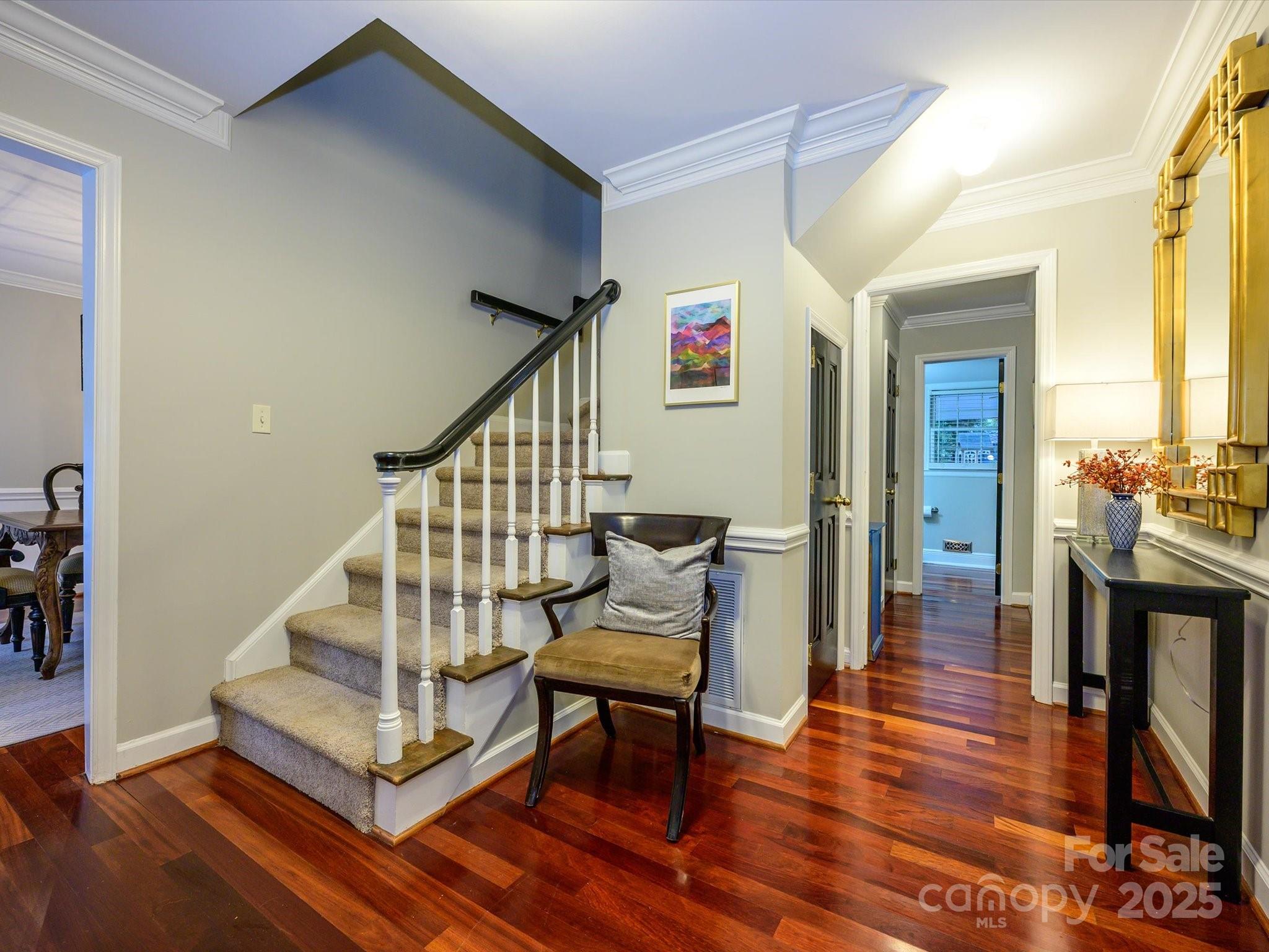 4913 Crooked Oak Lane