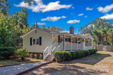 Photo of 1104 Neely Store Road, Rock Hill, SC 29730 (MLS # 4306685)