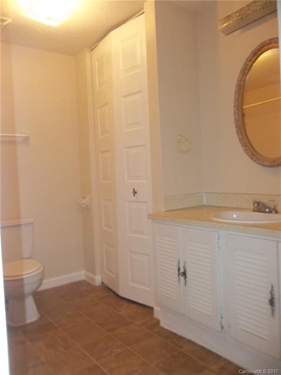 Shadow Lake - Residential