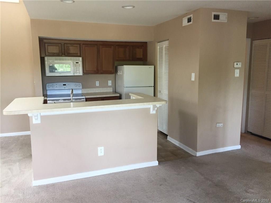 Elizabeth - Residential Lease