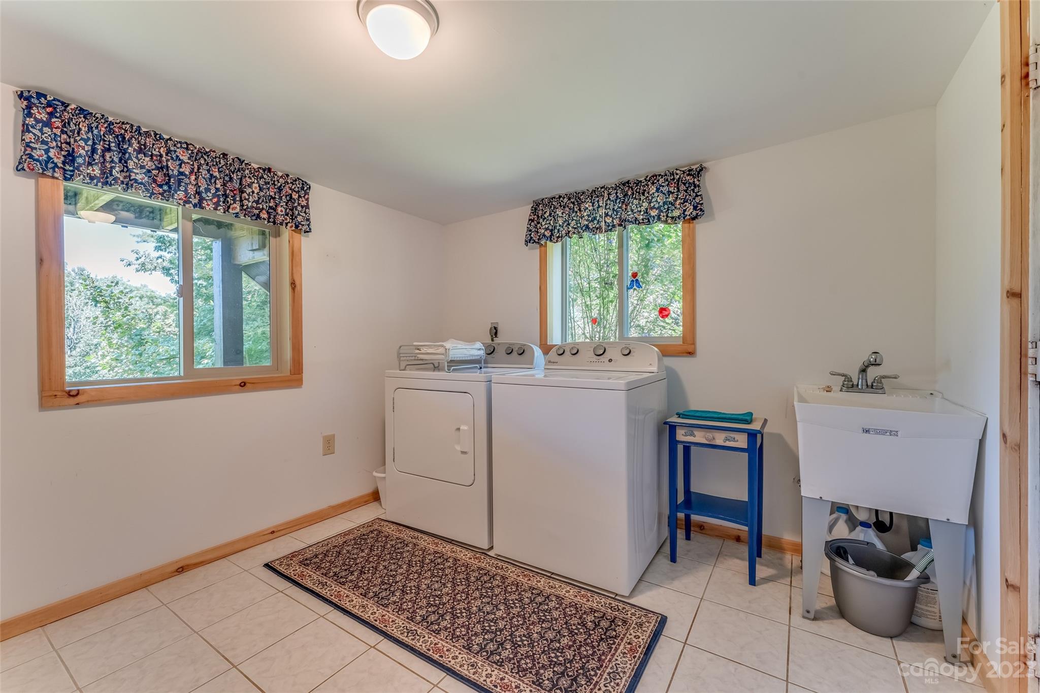 Slick Rock - Residential