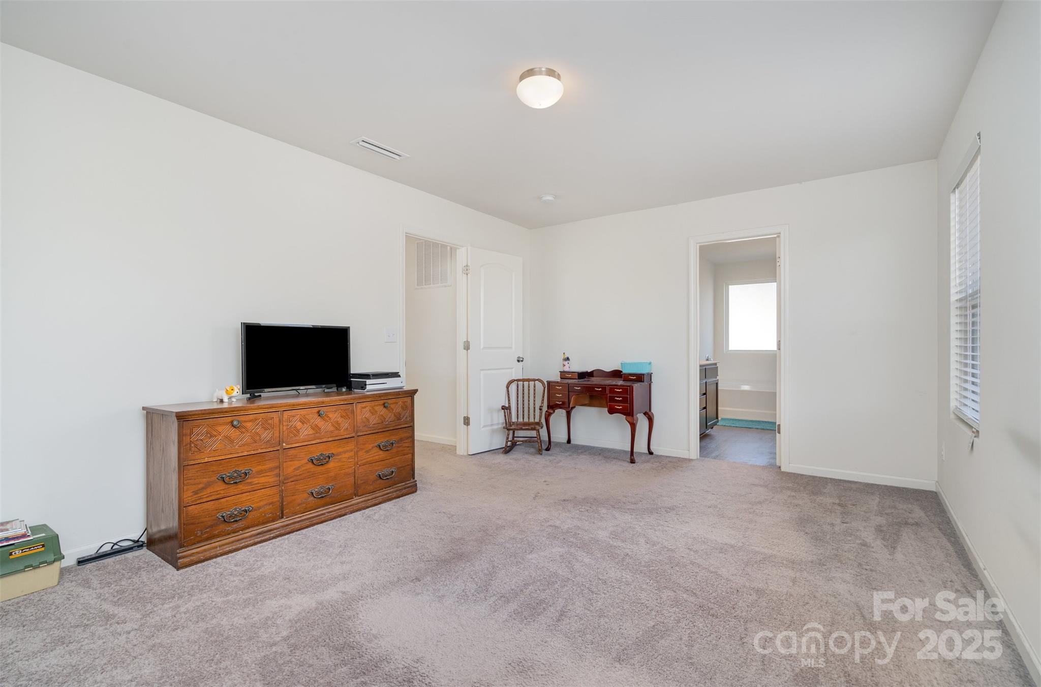 River Falls - Residential