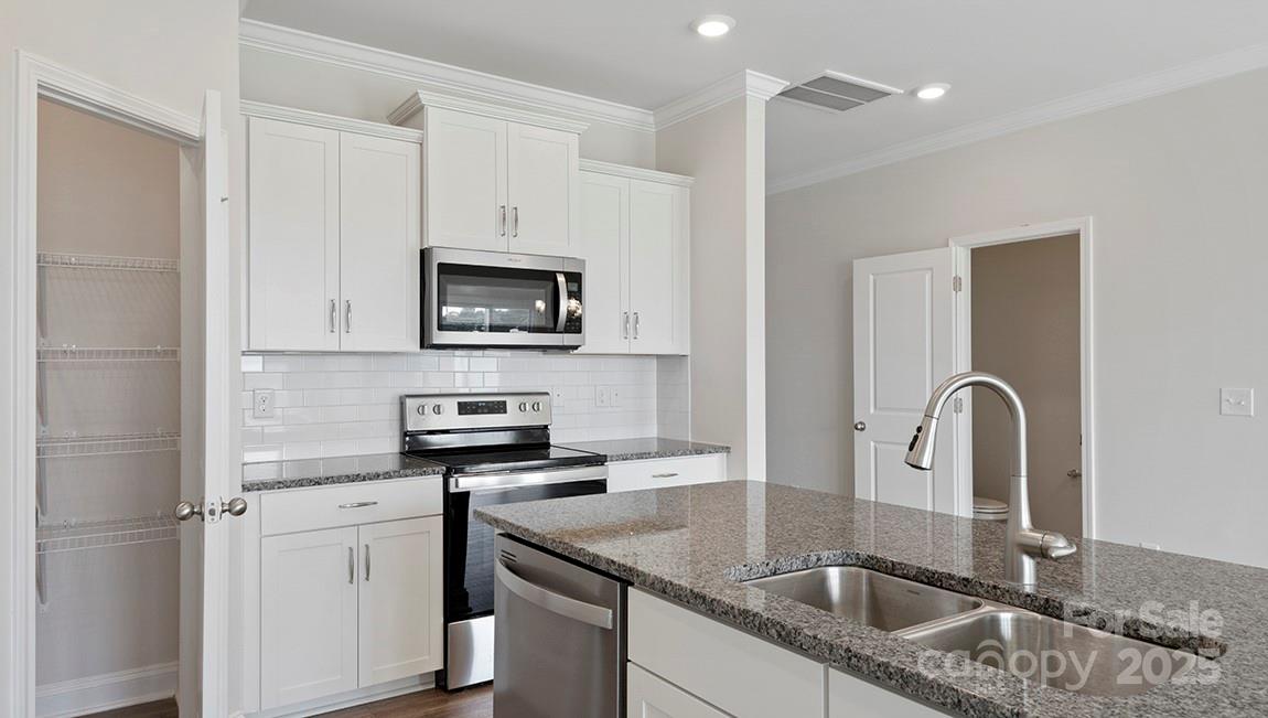 395 Lagoon Road