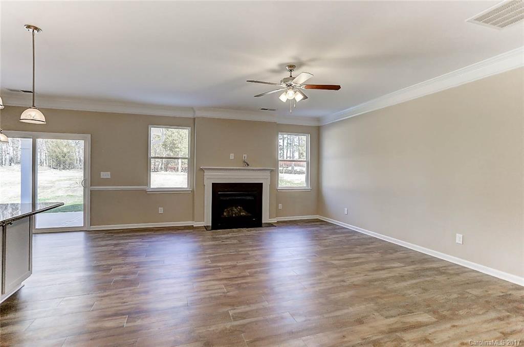 The Rapids At Belmeade - Residential