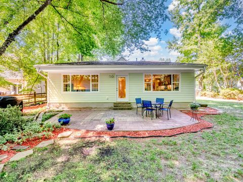 A home in Huntersville