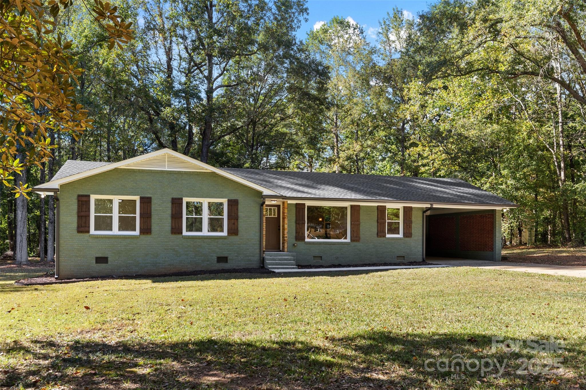 1895 Forest Lake Drive