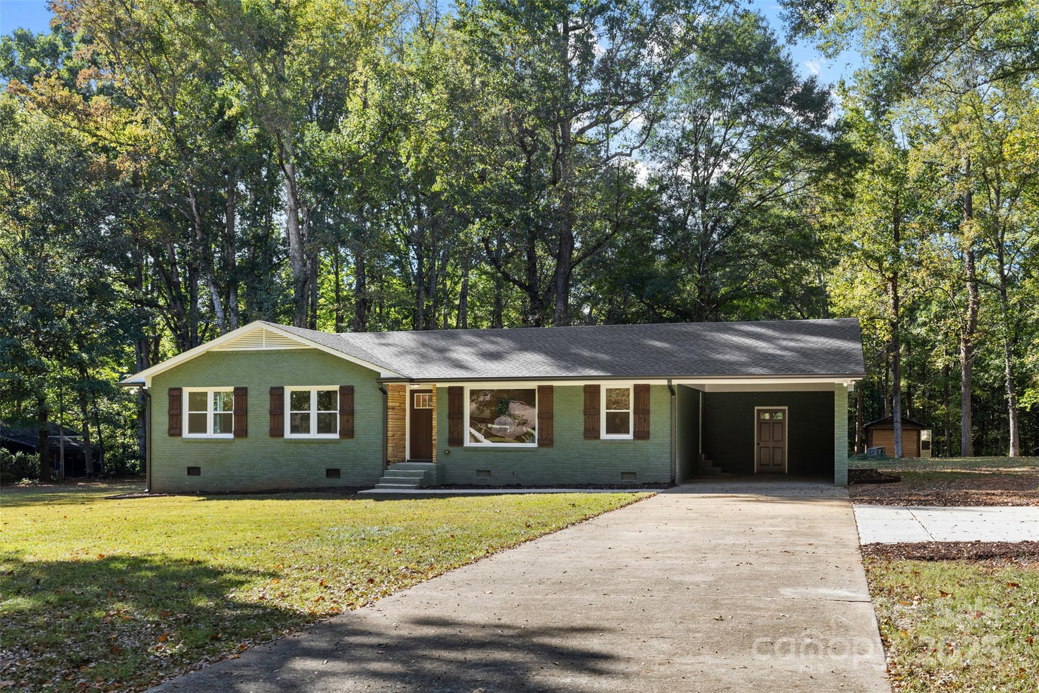 1895 Forest Lake Drive