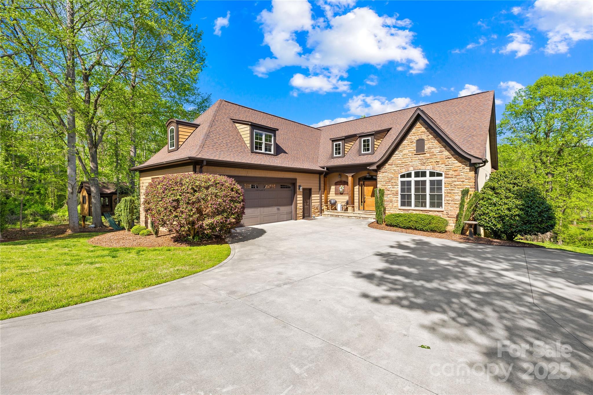 401 Yorkfield Drive