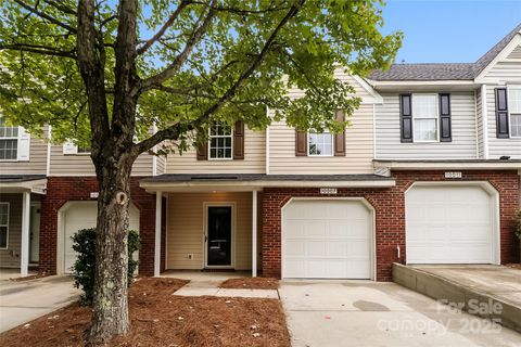 10007 University Park Lane Charlotte NC 28213