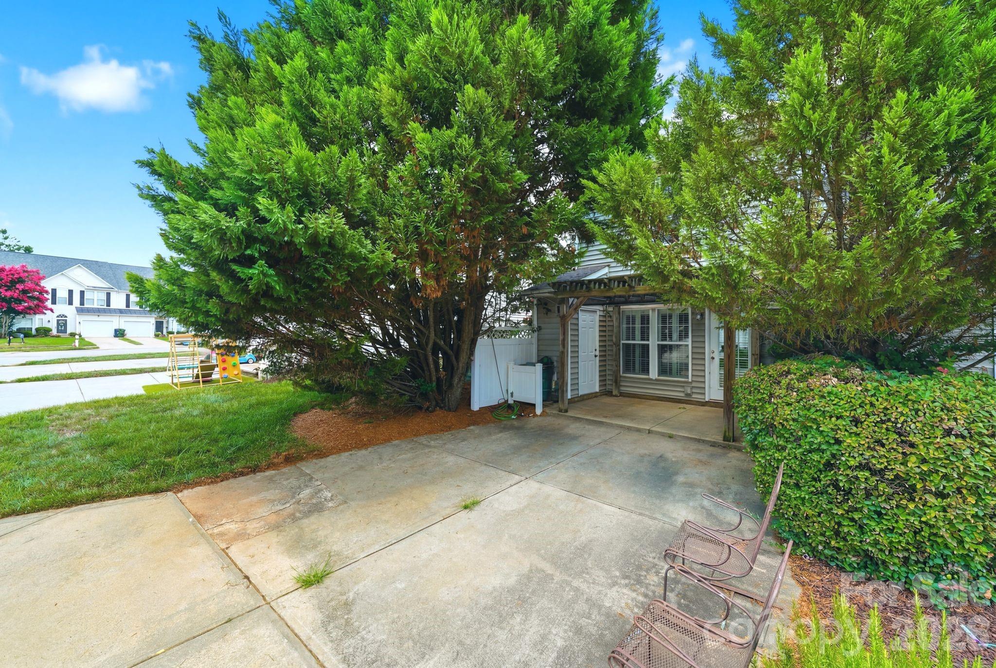 12524 Eudora Lane