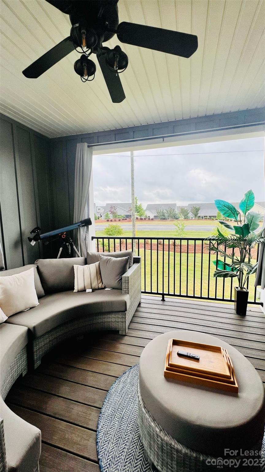 Trinity Townes - Residential Lease