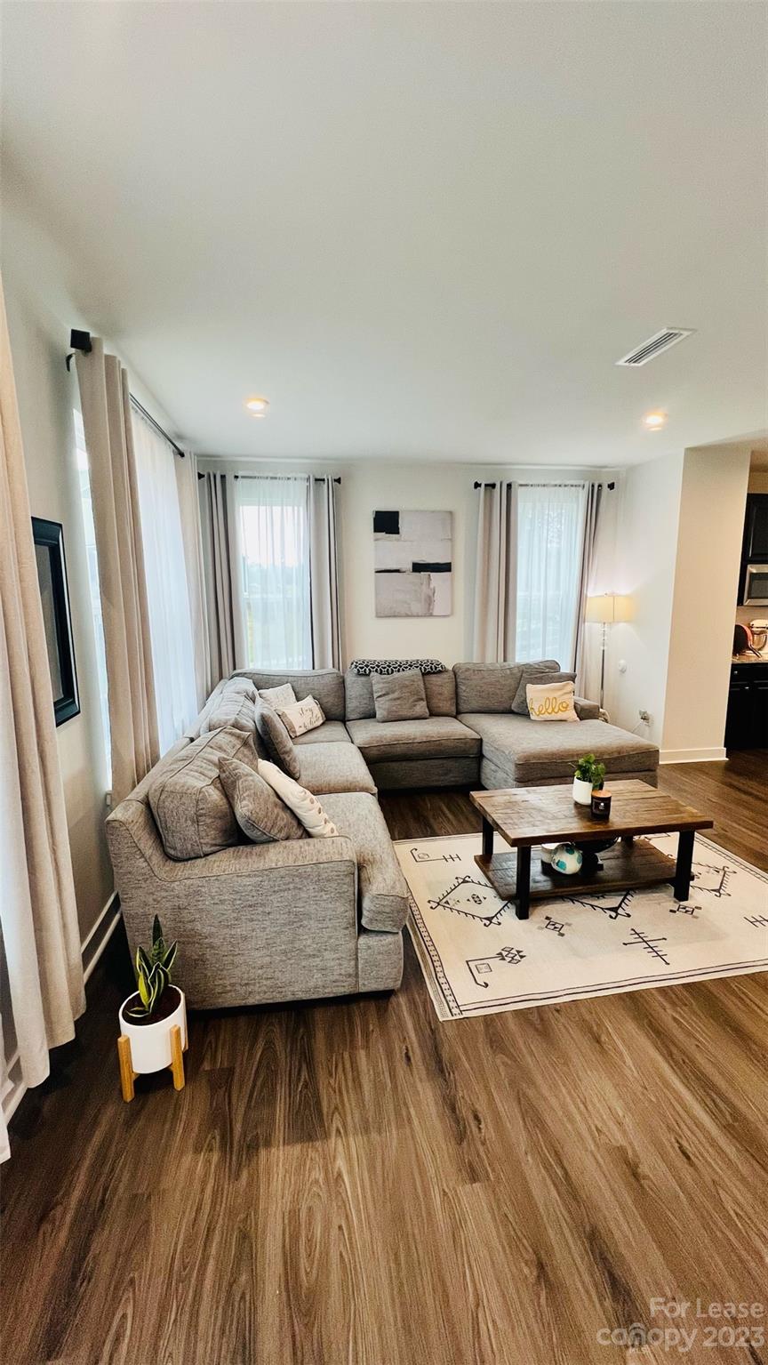 Trinity Townes - Residential Lease