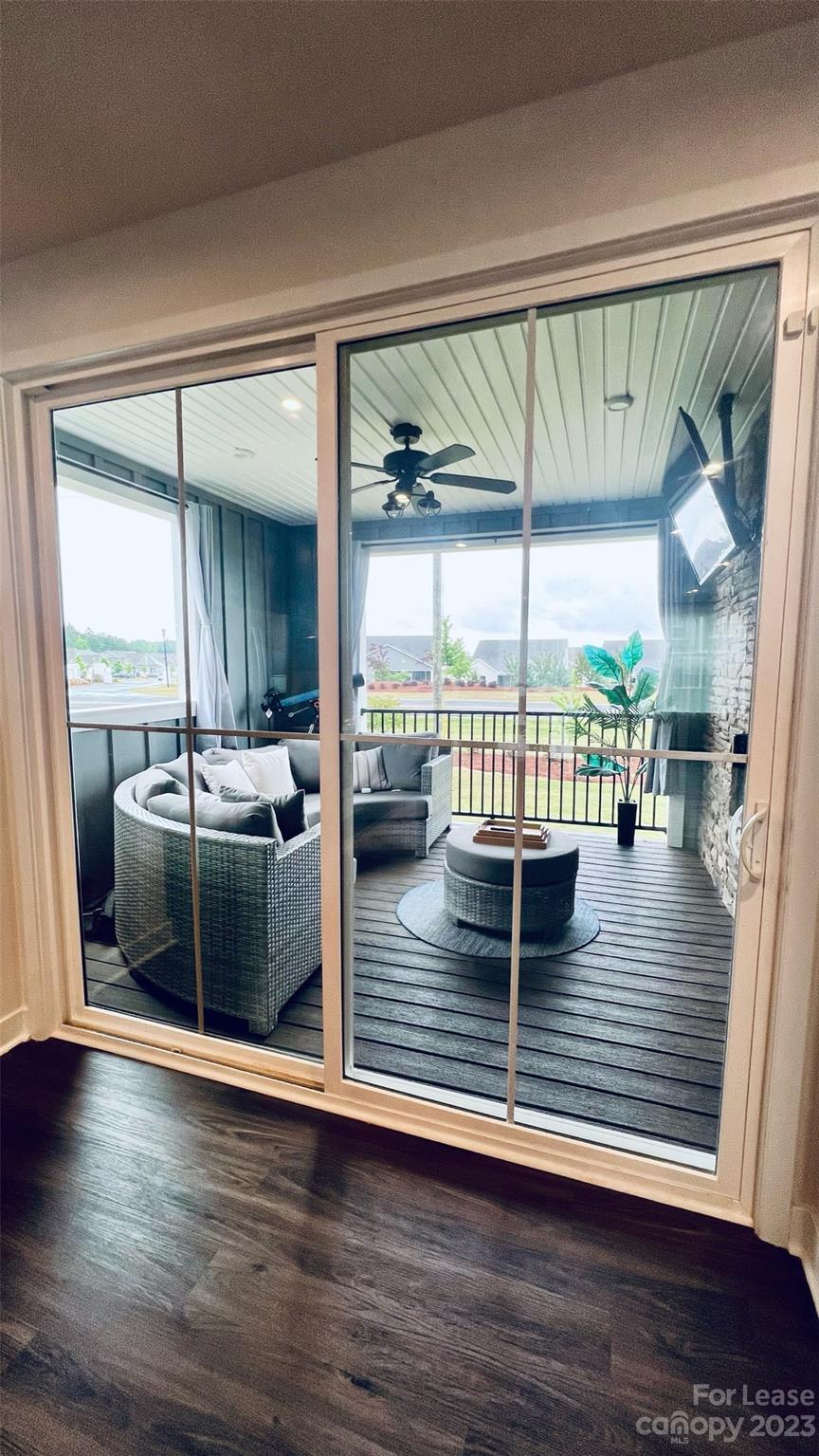 Trinity Townes - Residential Lease