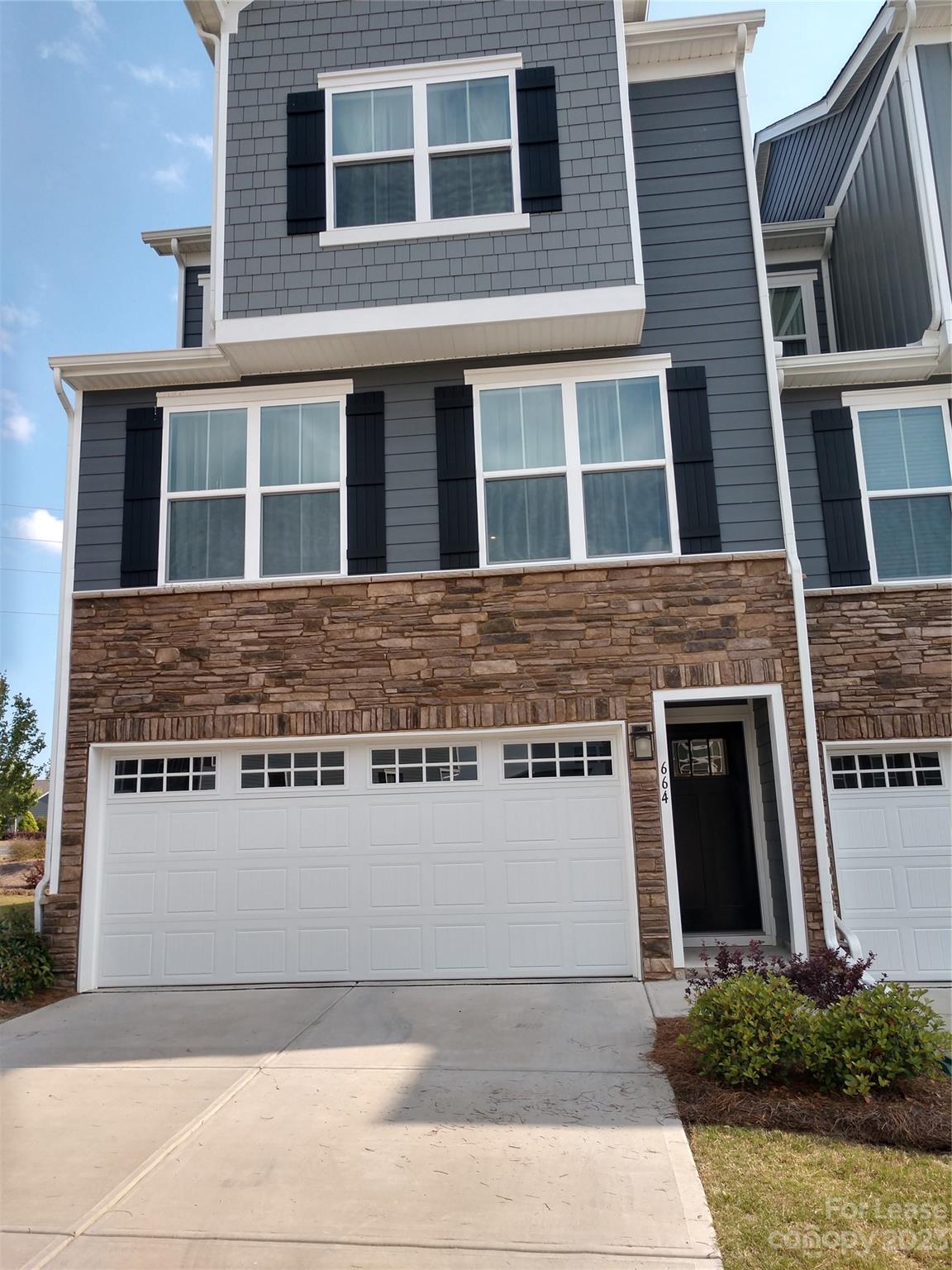 Trinity Townes - Residential Lease