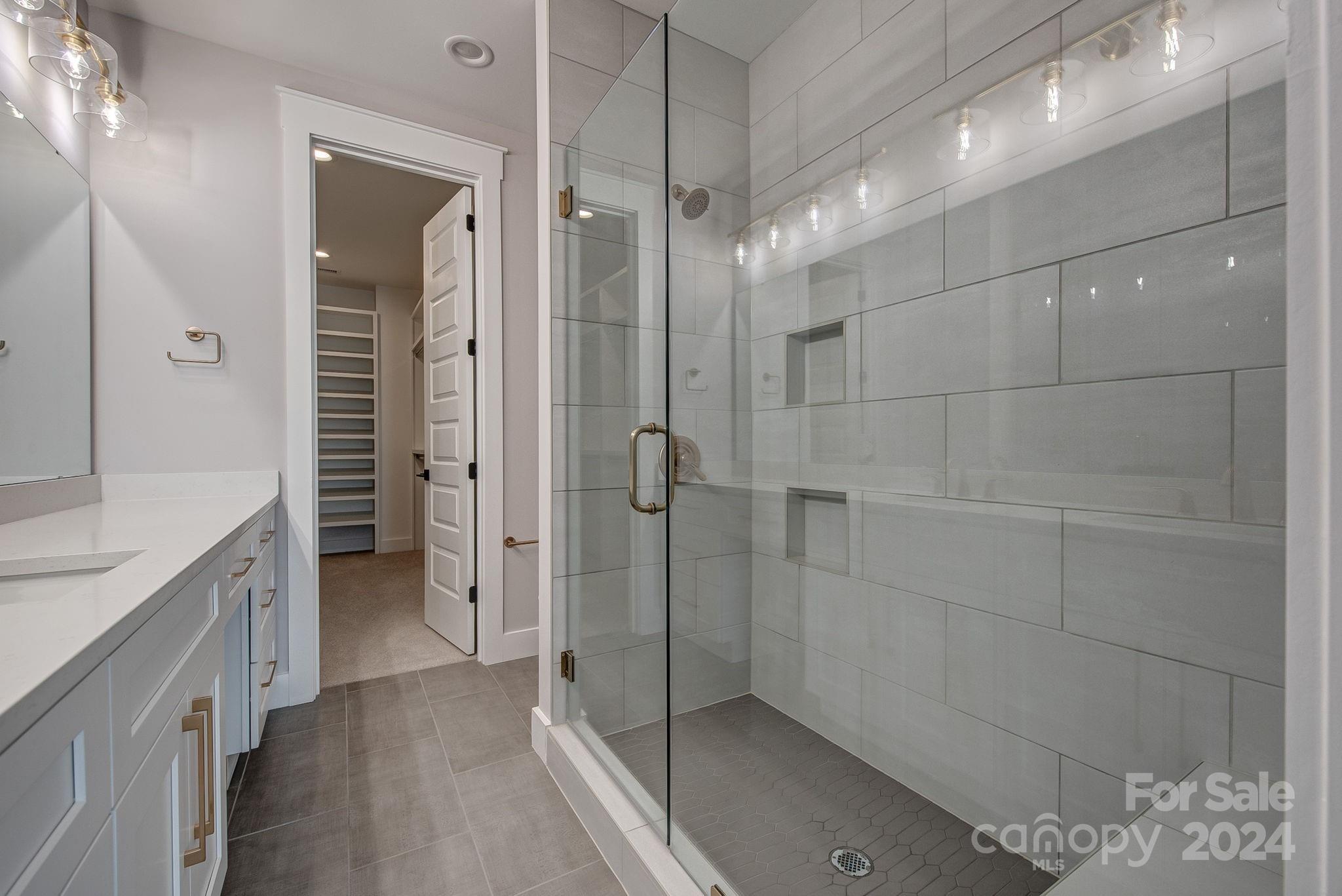 Commonwealth Park - Residential