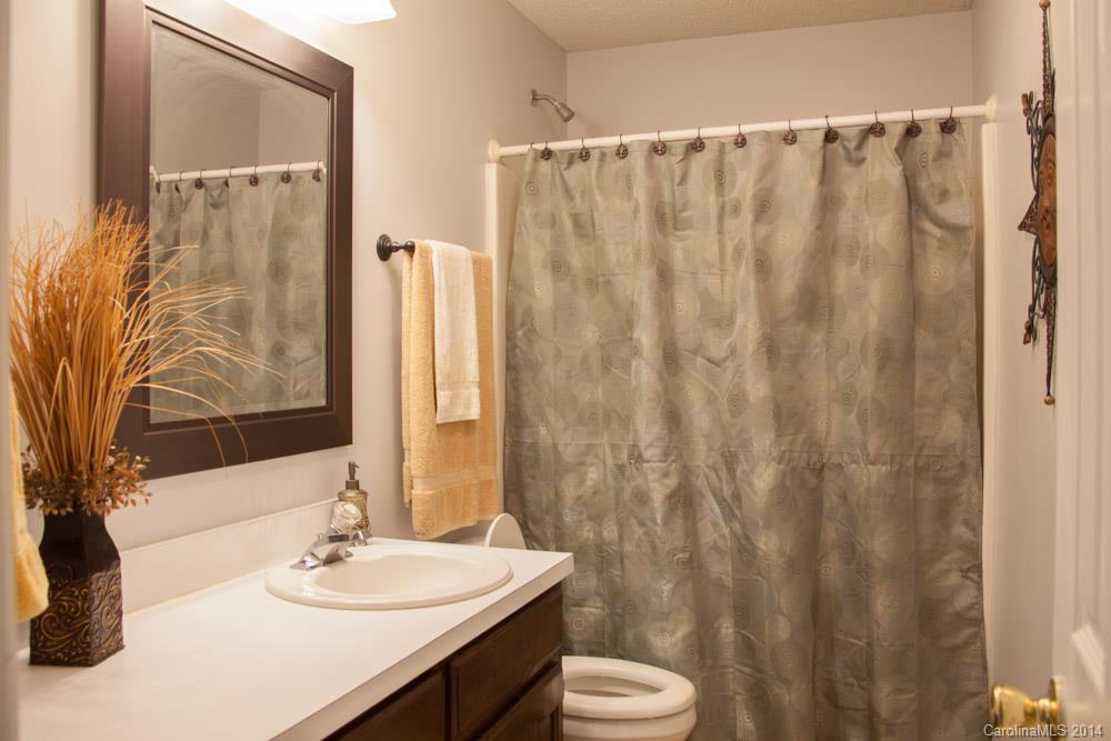 Oak Creek - Residential