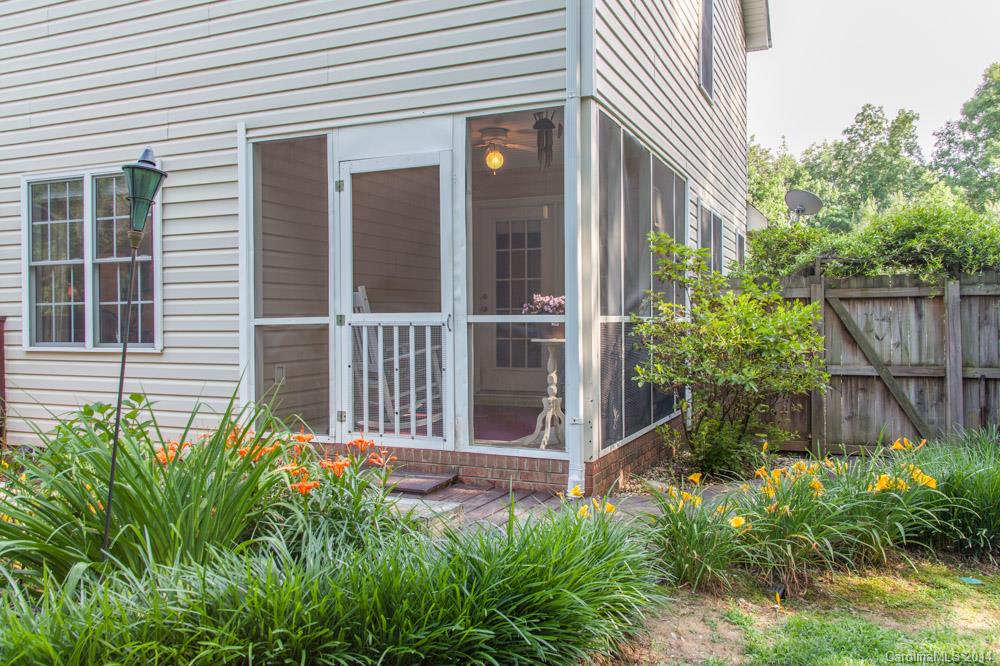 Oak Creek - Residential