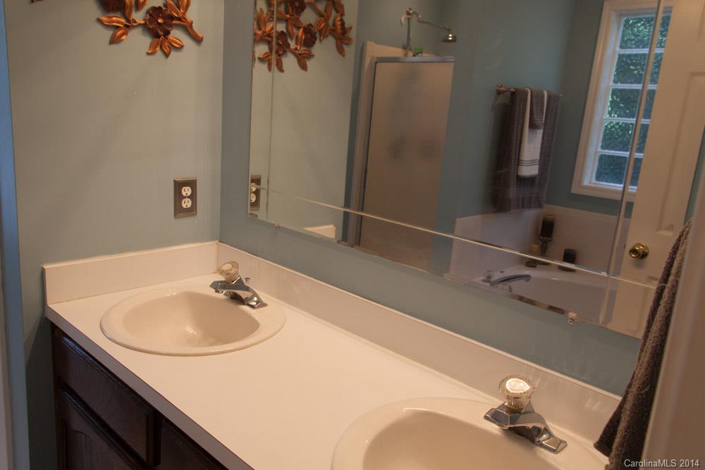 Oak Creek - Residential