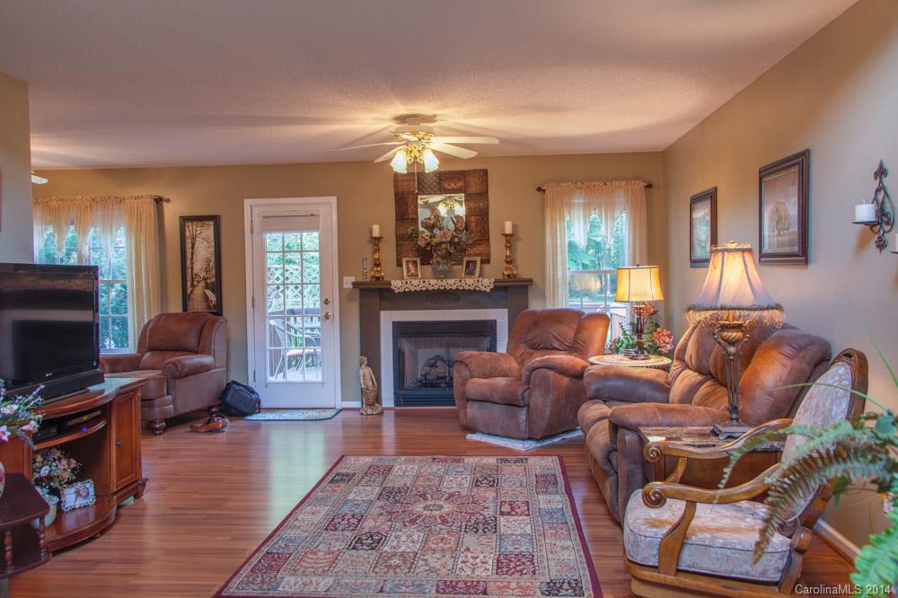 Oak Creek - Residential