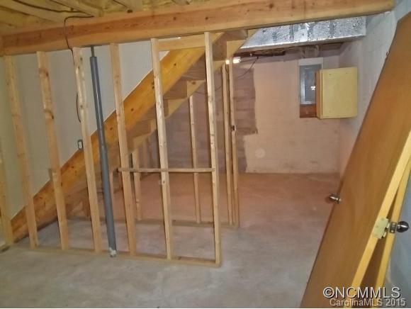 Brookside Manor - Residential