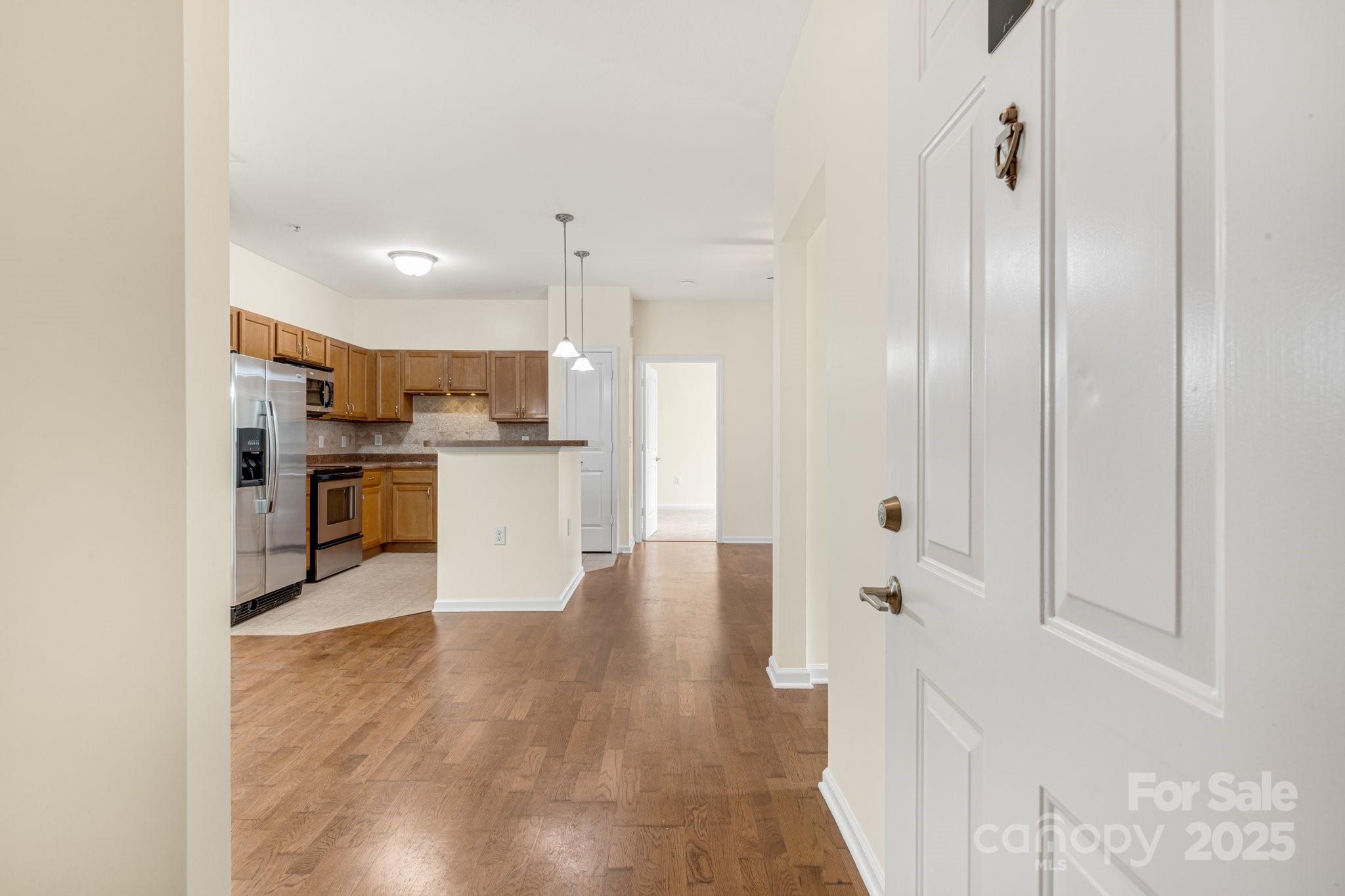 291 Brickton Village Circle 106