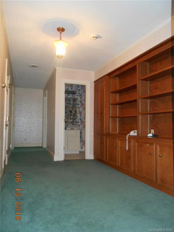 Fairlawn - Residential