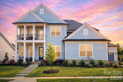 Photo of 12213 Old Cottonwood Lane, Huntersville, NC 28078 (MLS # 4371745)