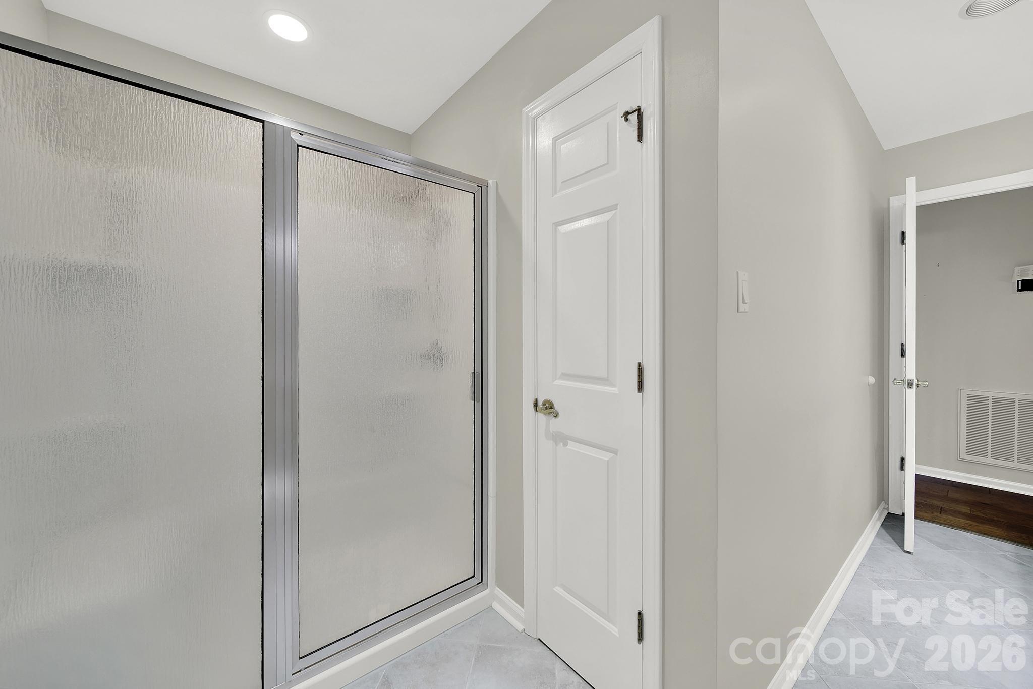 Three Ccc - Residential