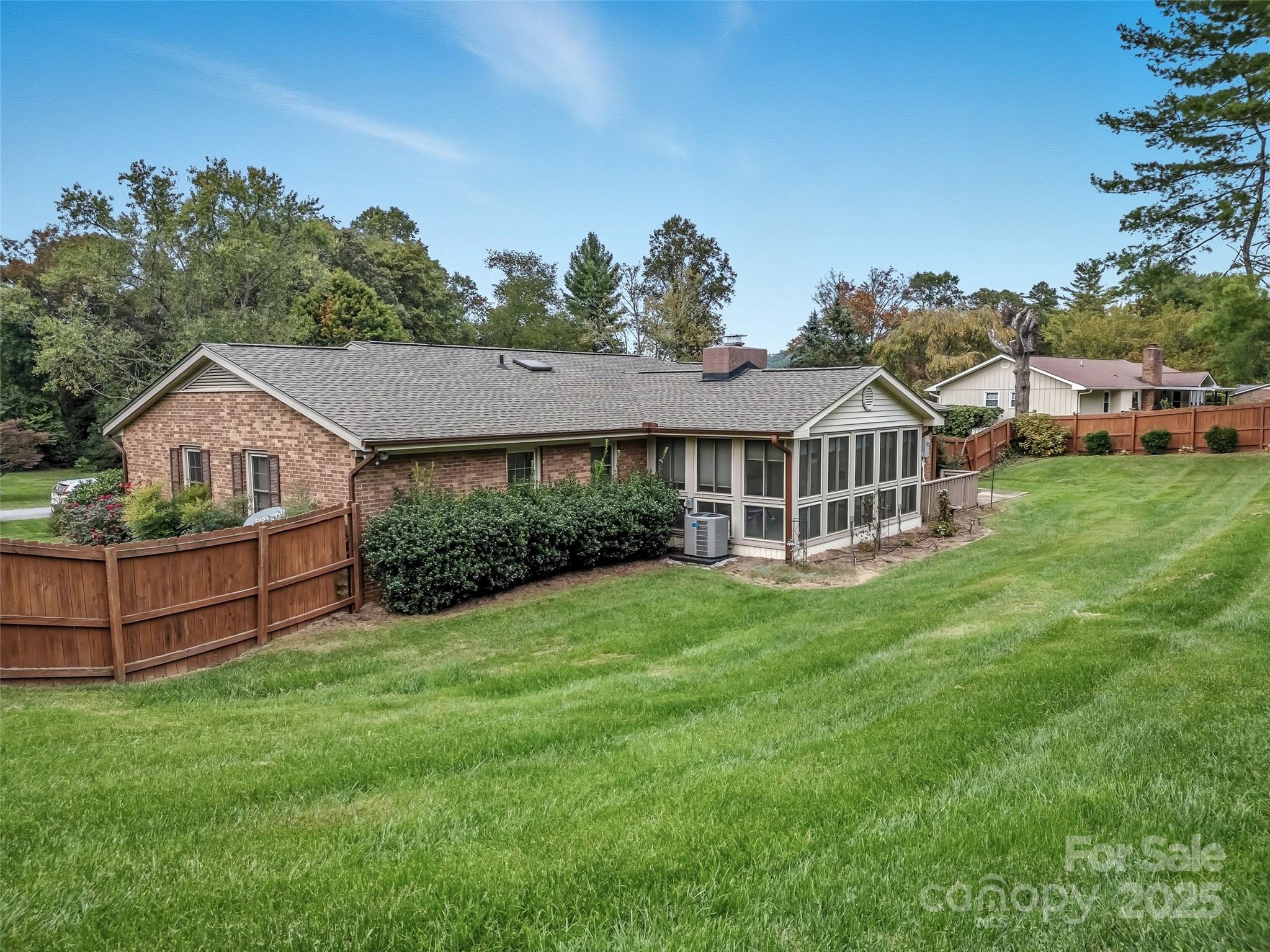 Rugby Meadows - Residential