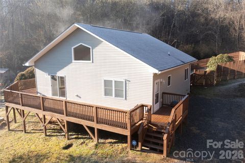 250 Duckett Cove Road Waynesville NC 28786