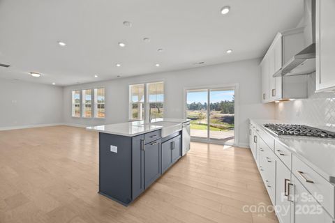 128 Canary Lane Mooresville NC 28115