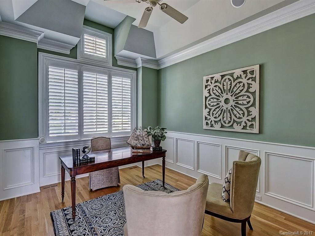 Country Club Shores - Residential