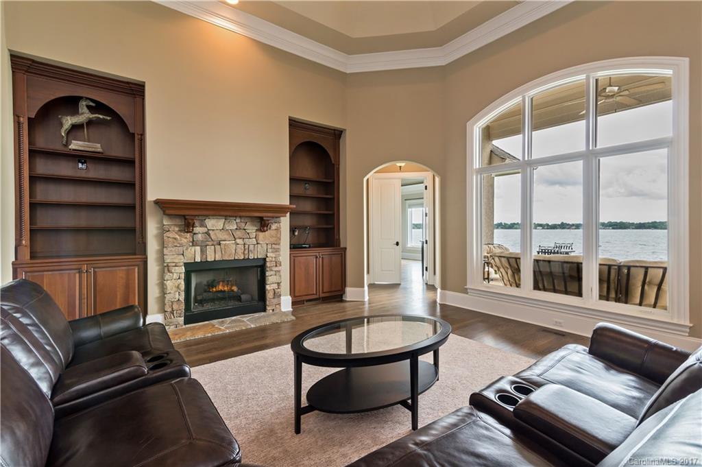 Country Club Shores - Residential