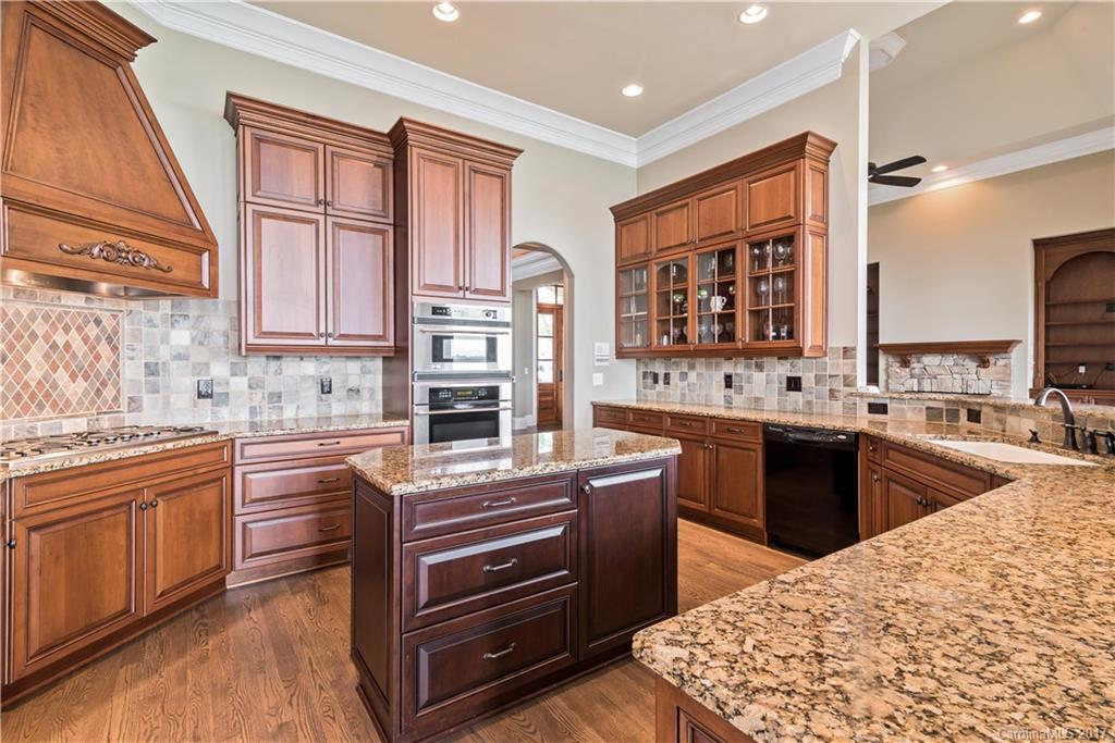 Country Club Shores - Residential