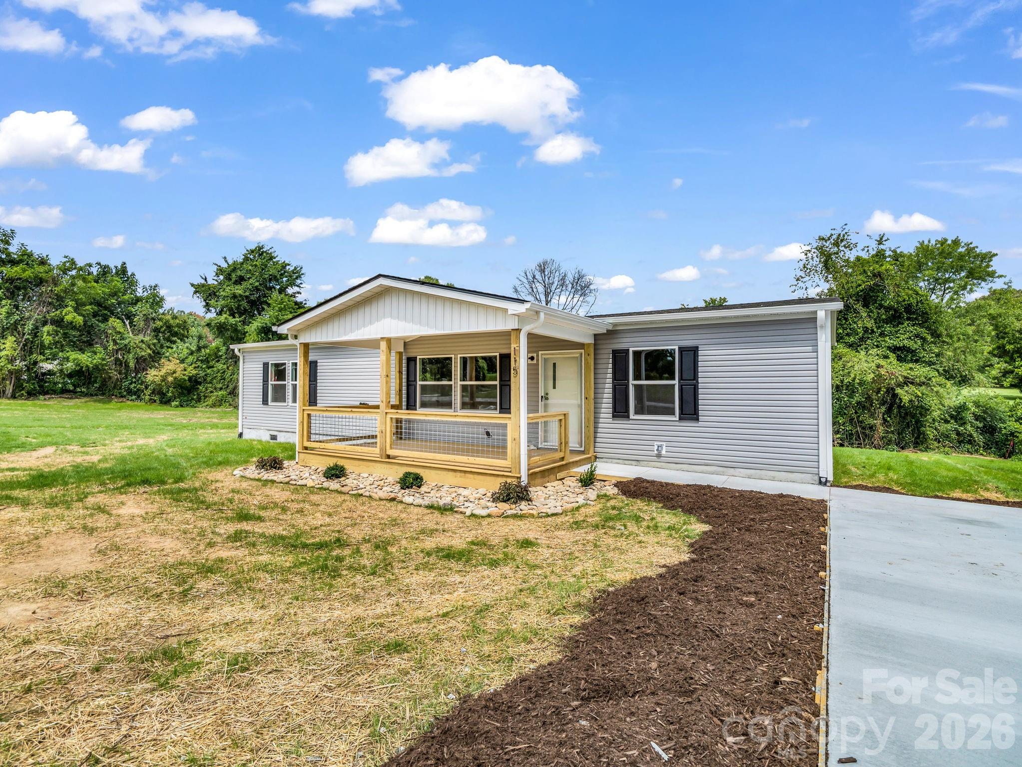 115 Maplewood Knoll Drive