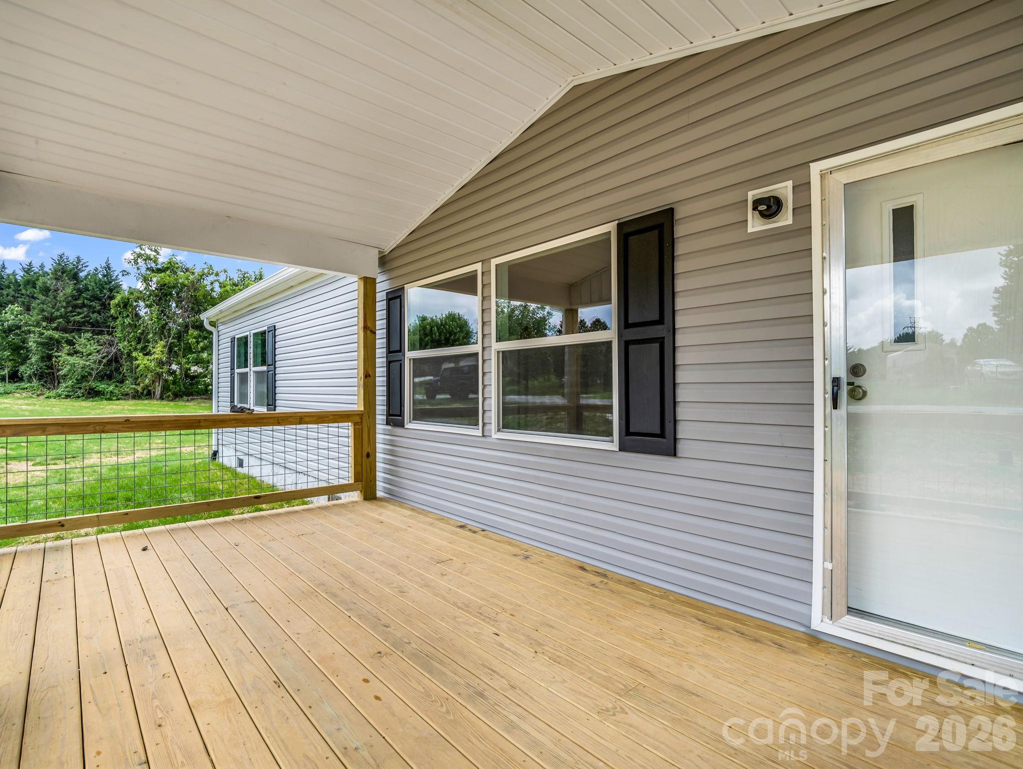 115 Maplewood Knoll Drive