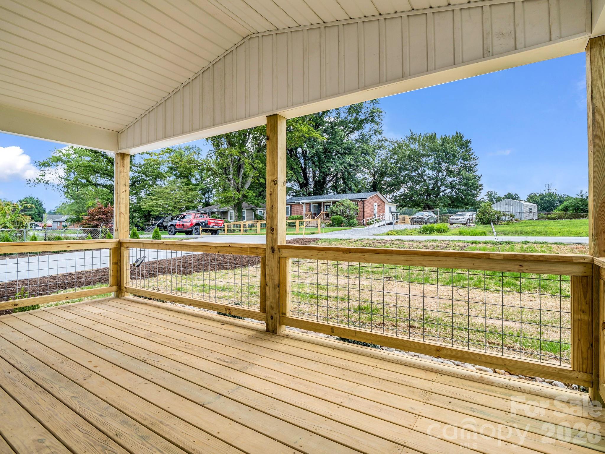 115 Maplewood Knoll Drive