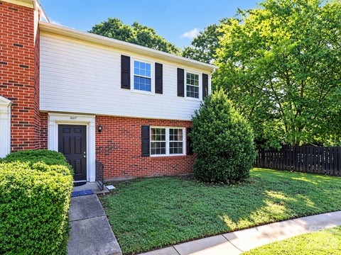 Photo of 11117 Park Road, Charlotte, NC 28226 (MLS # 4422459)