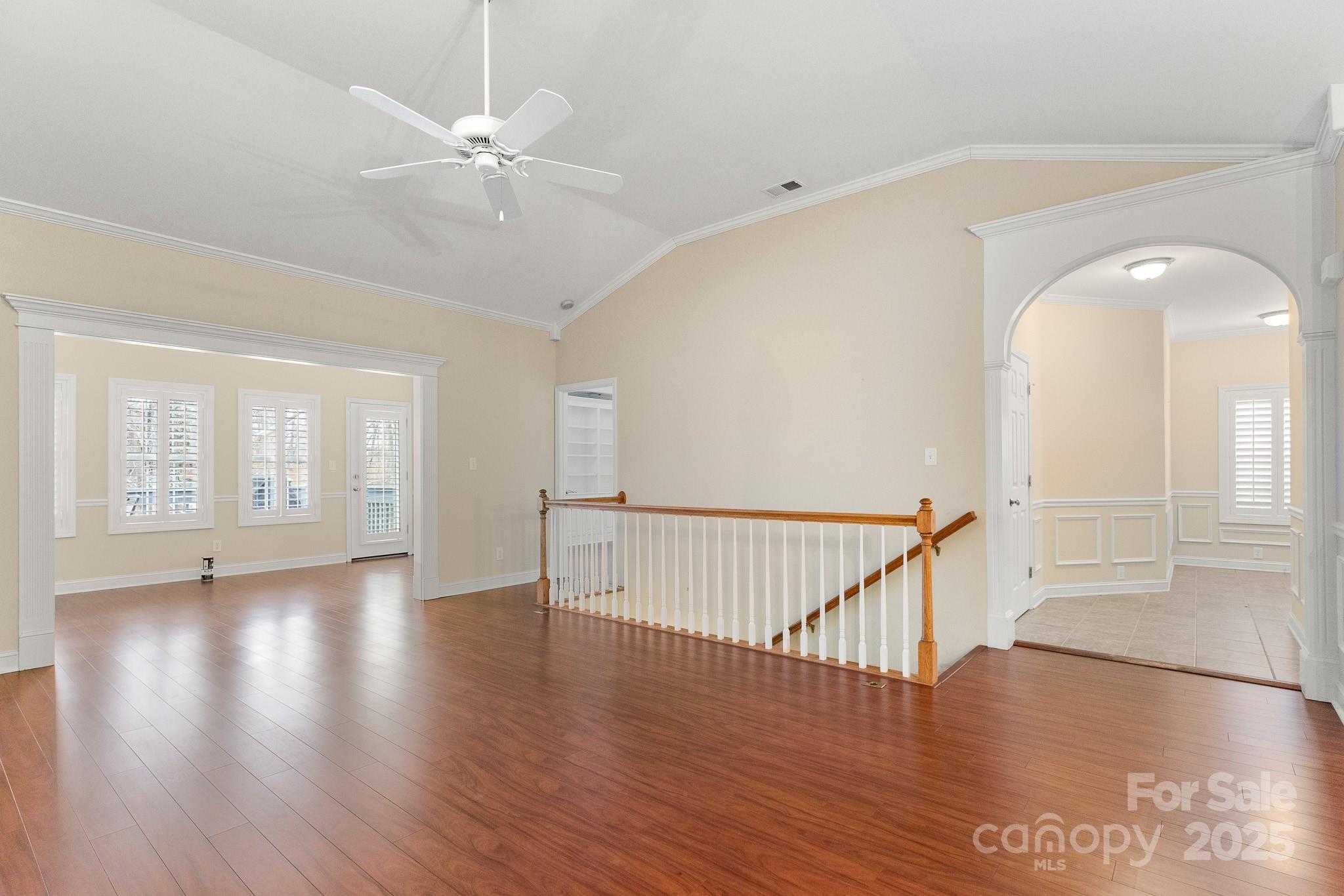 The Columns - Residential