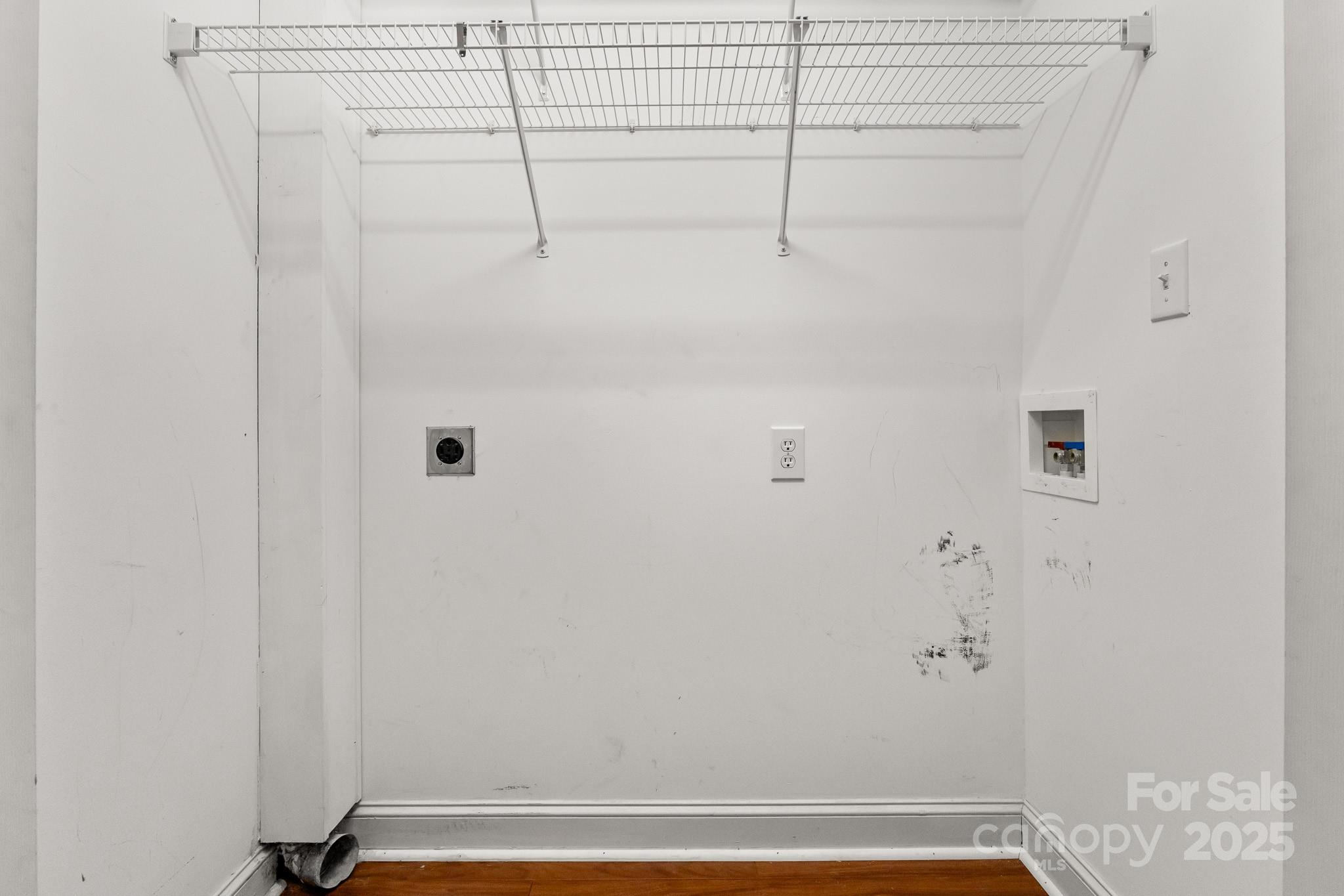 The Columns - Residential