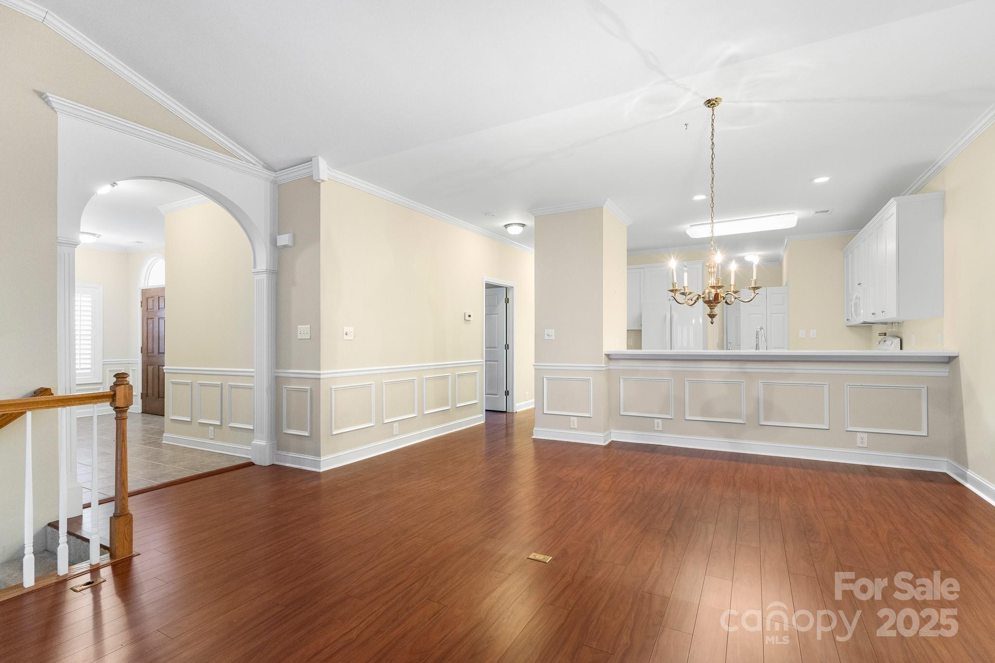 The Columns - Residential