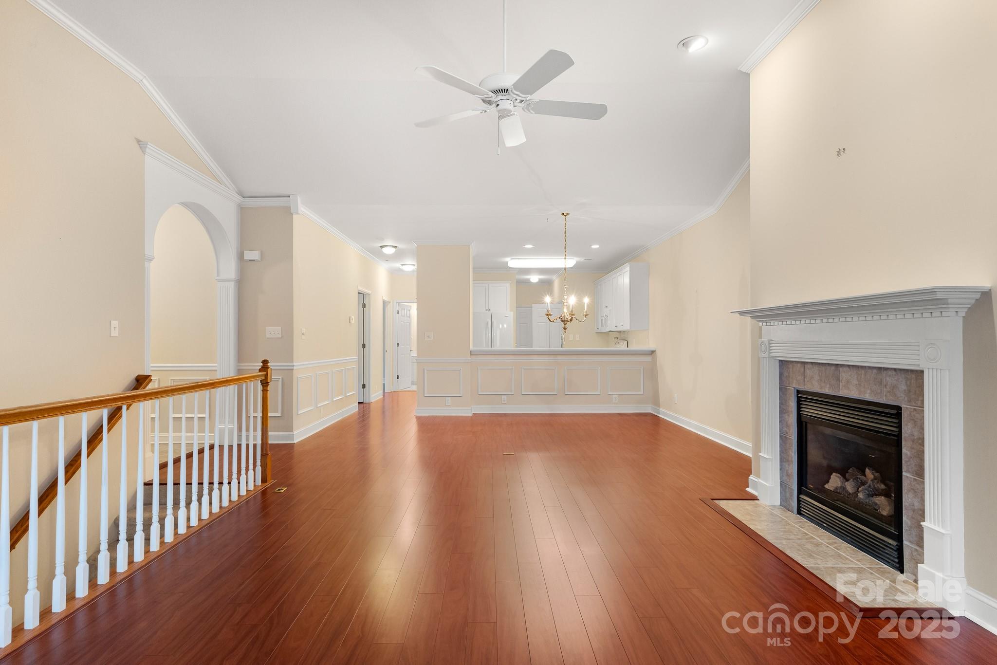 The Columns - Residential