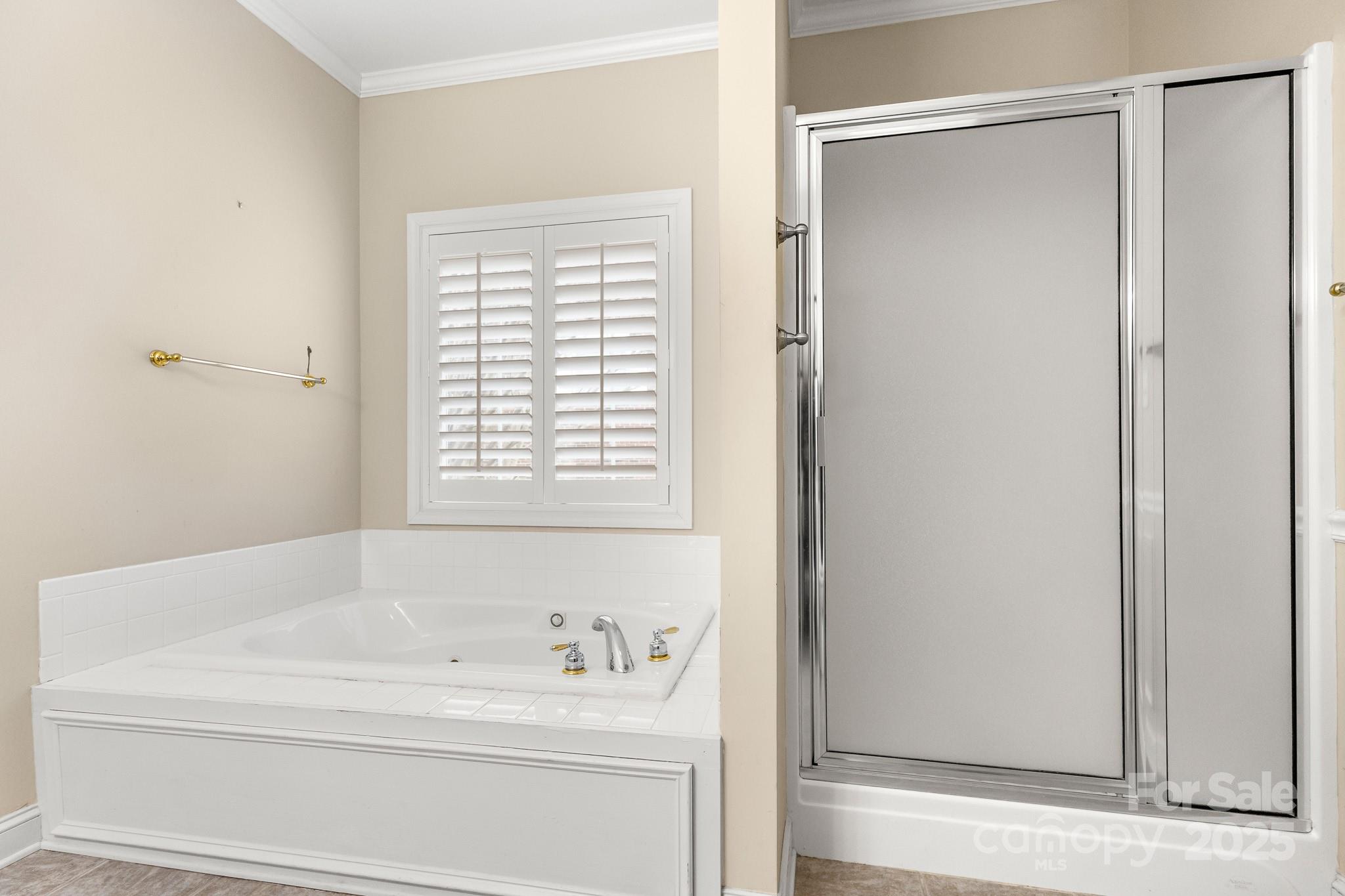 The Columns - Residential