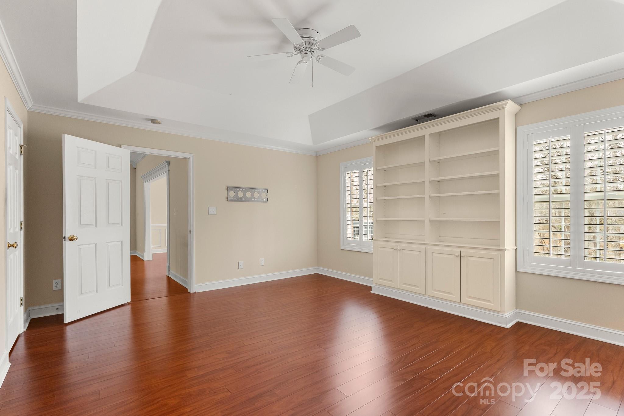 The Columns - Residential