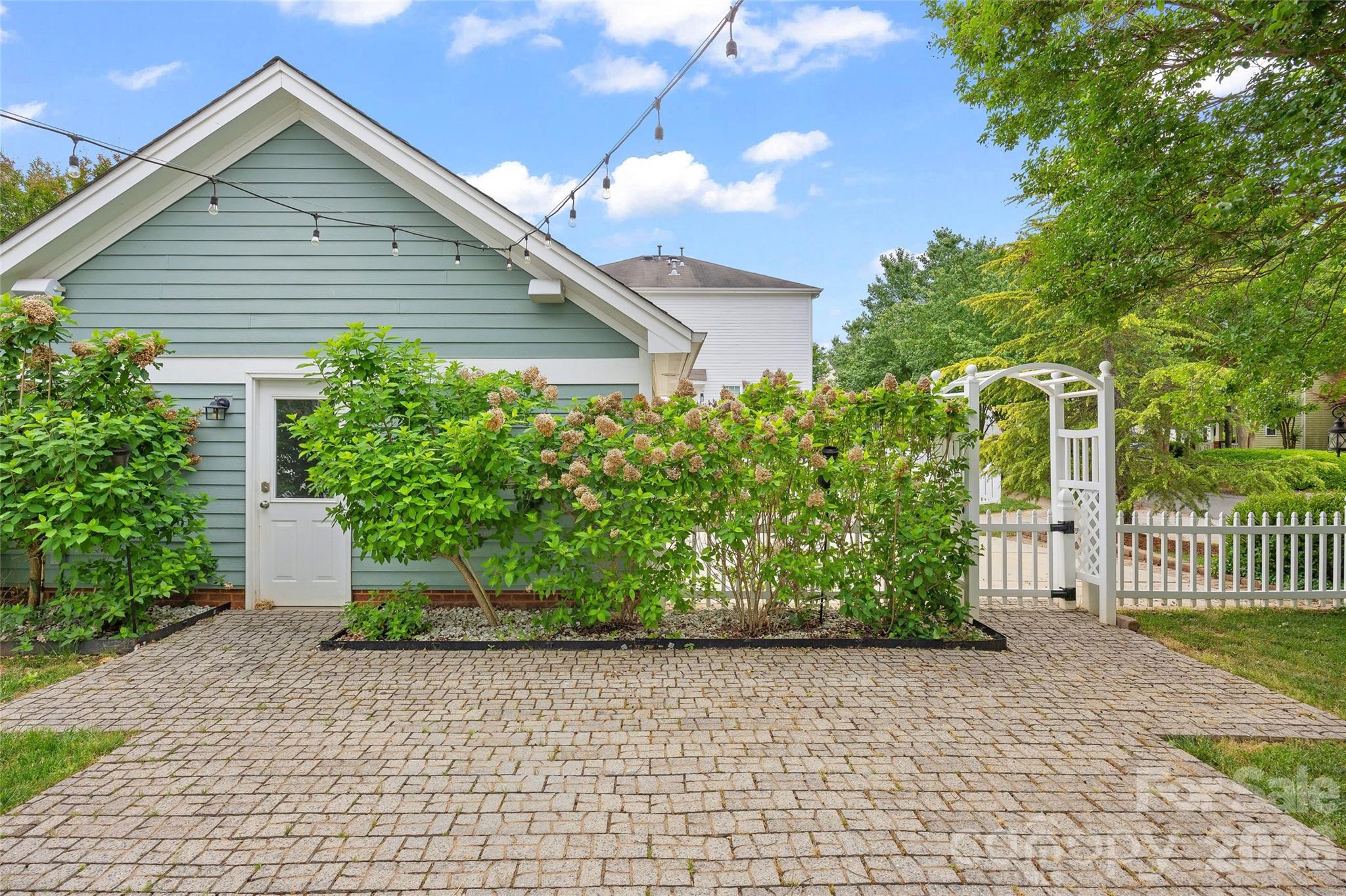 Monteith Park - Residential
