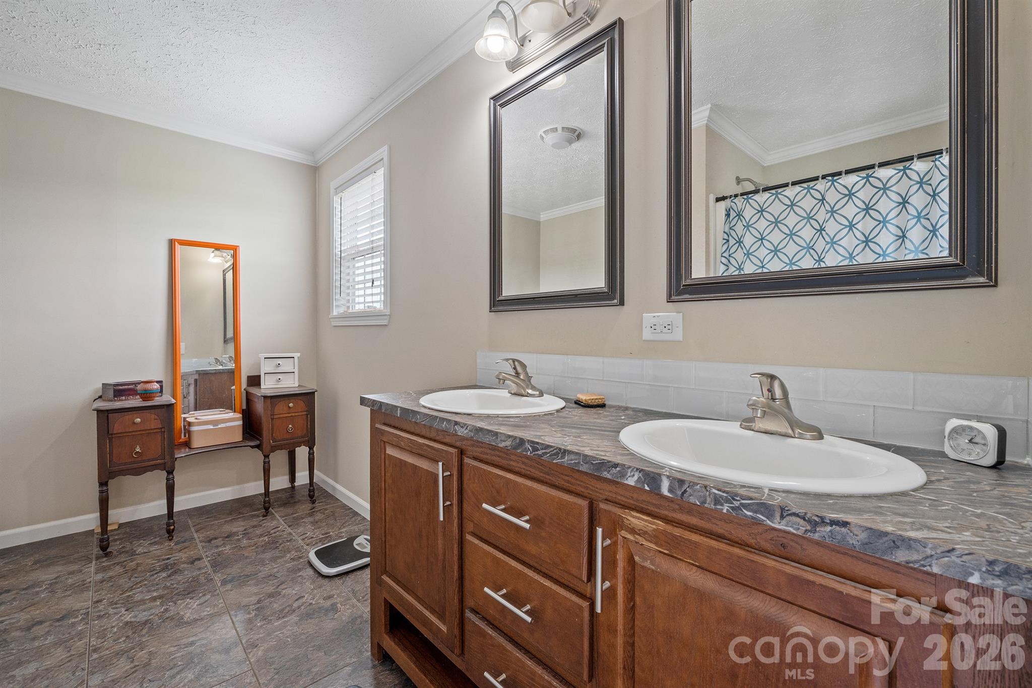 Baywood Heights - Residential
